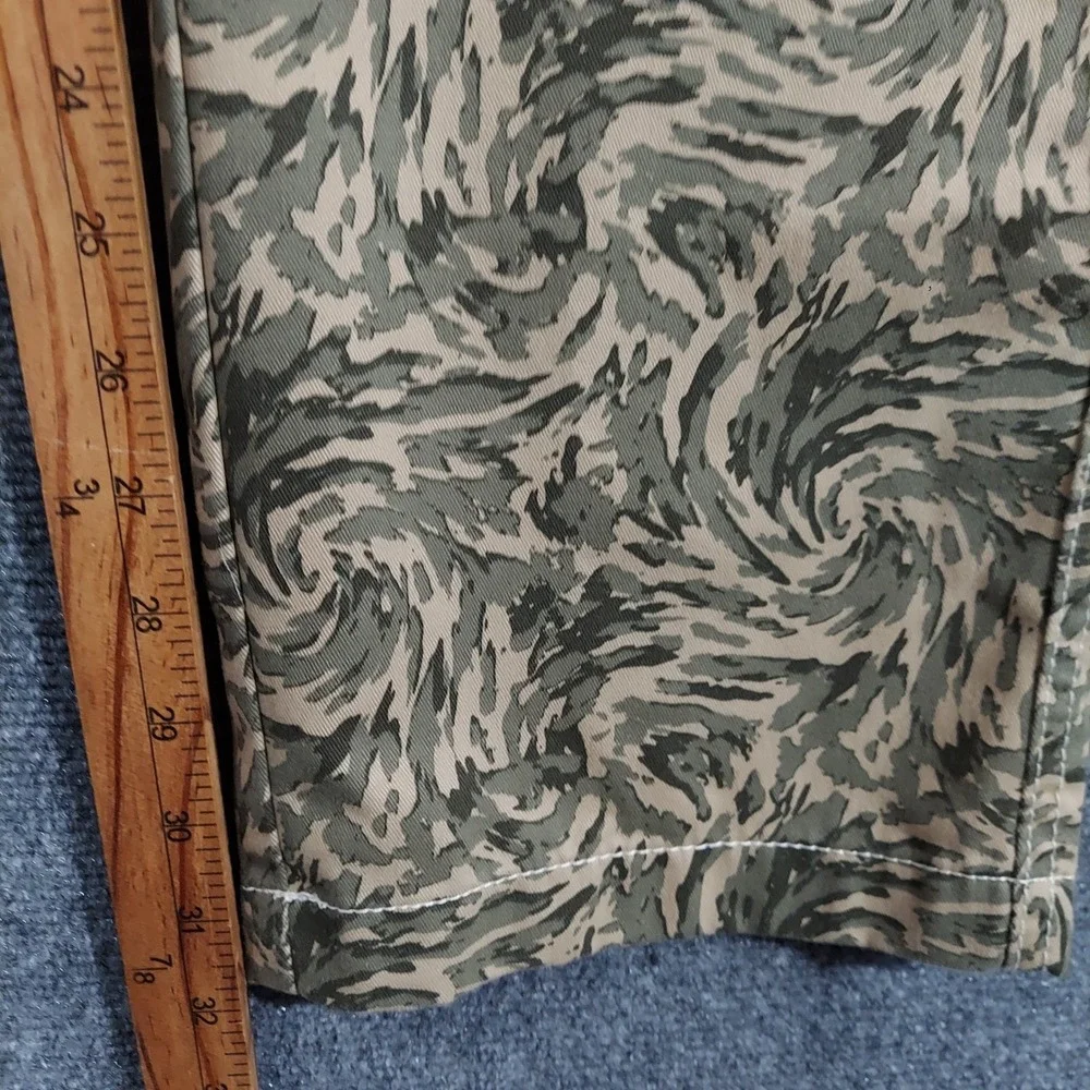 True Religion Cargo Pants Mens 30x32 Abstract Camo Green Swirl 701122 NEW